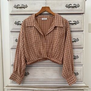 Vici Brown Checkered Cropped Top